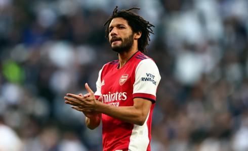 محمد النني لاعب آرسنال.