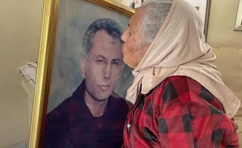 وفاة والدة عميد الأسرى كريم يونس