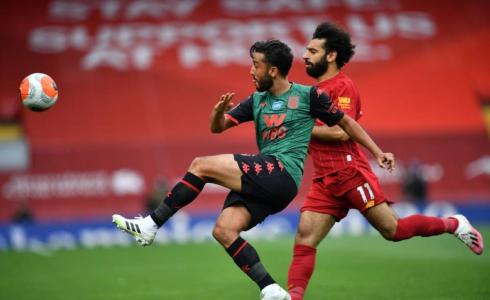 ليفربول وأستون فيلا - أرشيفية