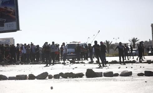 مواجهات بين الشبان وجيش الاحتلال على المدخل الشمالي لمدينة البيرة