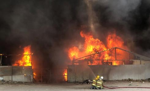 شاهد سبب حريق سوق الخيام في الكويت اليوم الاثنين