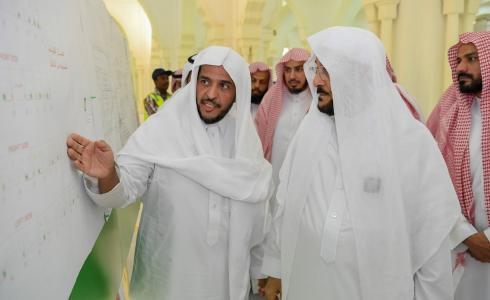 جولة تفقدية لوزير الشؤون الإسلامية في السعودية لمساجد المشاعر المقدسة