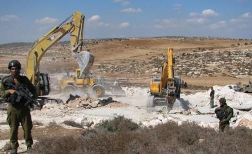 الجيش الإسرائيلي يصادر أرض فلسطينية - أرشيفية