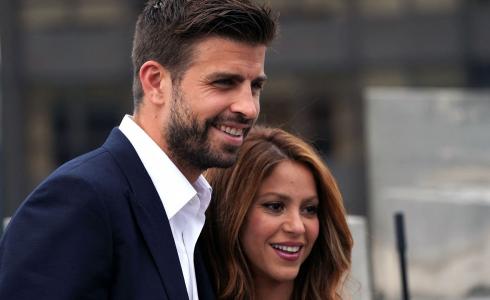 أرشيفية لشاكيرا برفقة بيكيه