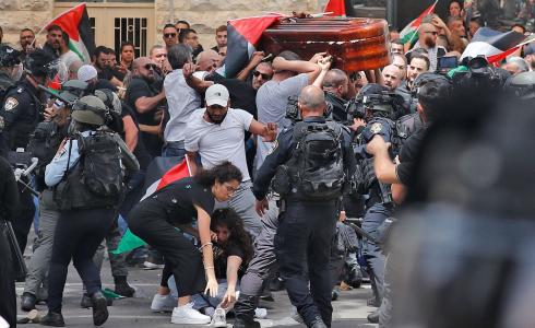اعتداء الشرطة الاسرائيلية على جنازة شيرين ابو عاقلة في القدس