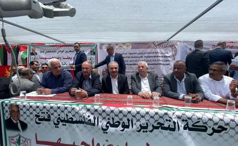 اشتية يعلن عن رزمة من المشاريع في مسافر يطا