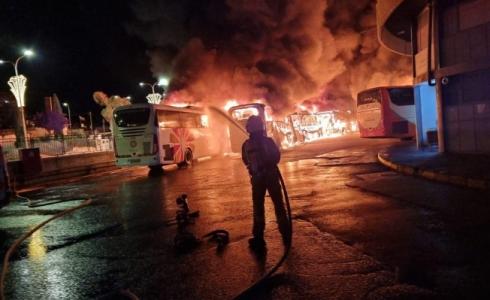 اندلاع حريق في 18 حافلة بالمحطة المركزية في صفد