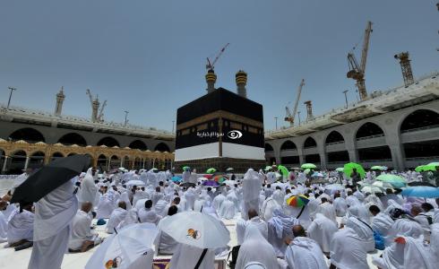 الحجاج يؤدون آخر صلاة جمعة في شهر ذي القعدة بمدينة مكة