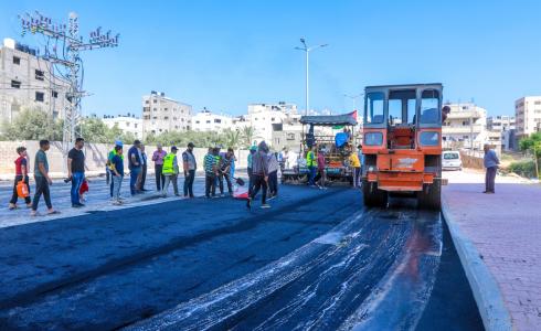 بلدية غزة تشرع بتعبيد امتداد شارع خليل الوزير "اللبابيدي"