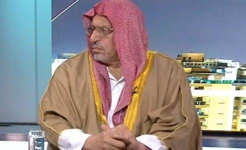 الشيخ يوسف الباز امام المسجد العمري في اللد