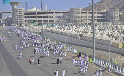 لحظة وصول الحجاج إلى مشعر مِنى