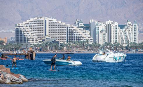 إصابة طفلة مقدسية بحالة خطيرة خلال فعالية مائية في إيلات