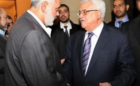 الرئيس الفلسطيني محمود عباس ورئيس حركة حماس إسماعيل هنية