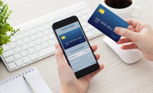 فلسطين على موعد مع اطلاق منظومة الدفع الالكتروني