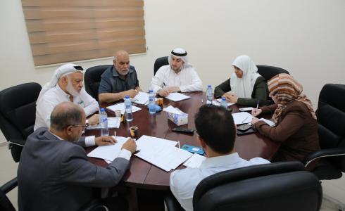 اللجنة الاقتصادية في المجلس التشريعي بغزة تعقد اجتماعها الدوري