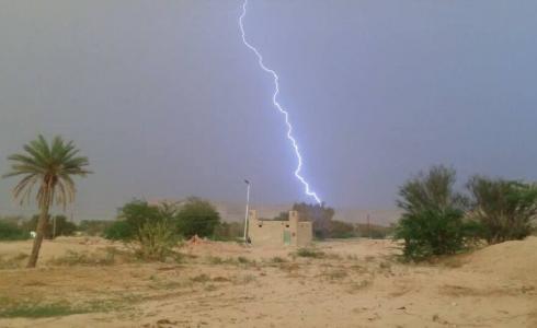 صواعق تضرب اليمن