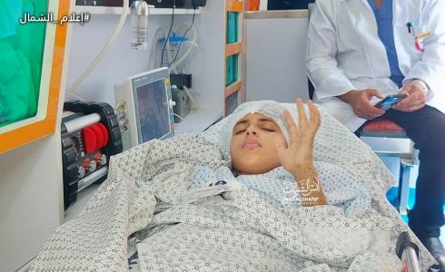 مغادرة الطفلة الغزية رهف سلمان في رحلة علاجية إلى تركيا