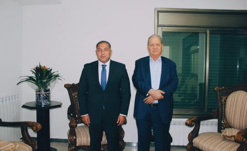 رئيس المحلس الوطني روحي فتوح