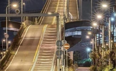 صورة الجسر الياباني