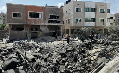 لحظة قصف منزل لعائلة شملخ غرب مدينة غزة