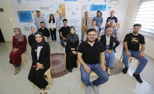بيت الصحافة يختتم دورة "التعليق الصوتي والبث الإذاعي"