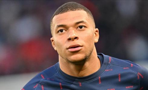 النجم الفرنسي "كيليان مبابي"