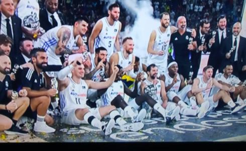 ريال مدريد يهزم برشلونة ويتوج بلقب السوبر في كرة السلة