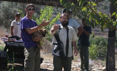 مستوطنون يقتحمون عيون المياه جنوب الخليل - أرشيف