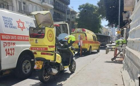 نجمة داود الحمراء تقوم بنقل الإصابات.