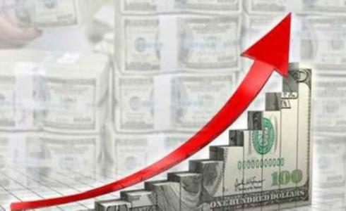 سبب ارتفاع سعر الدولار الأميركي لأعلى مستوى منذ عقدين