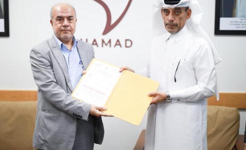 مالية غزة توقع اتفاقية مع مستشفى حمد للتأهيل لتوفير سماعات طبية بالتقسيط