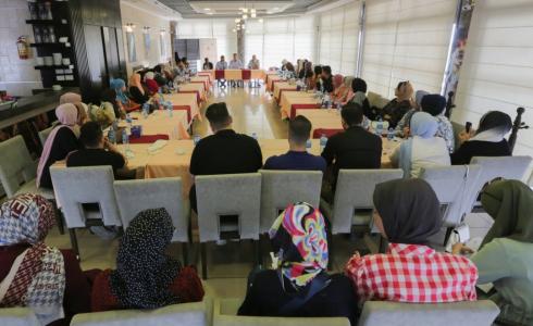 على هامش اليوم العالمي للتضامن مع الصحفي الفلسطيني: بيت الصحافة يعقد لقاءين حواريين في غزة والضفة