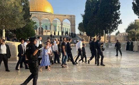 أكثر من 100 مستوطن يقتحمون المسجد الأقصى اليوم