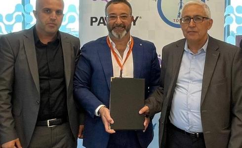 "PalPay" وكهرباء طوباس توقعان اتفاقية تعاون مشتركة
