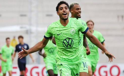 اللاعب المصري عمر مرموش.