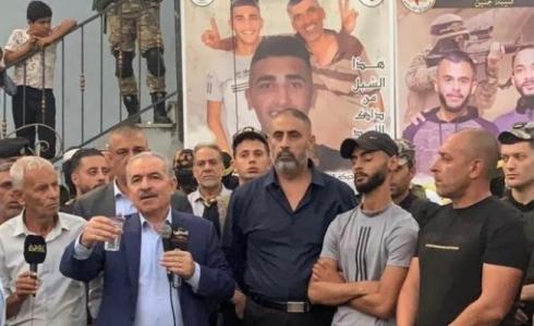 المستوى الأمني في إسرائيل غاضب من زيارة اشتية إلى مخيم جنين