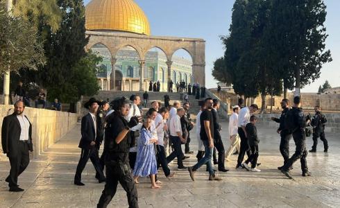 اقتحام مجموعات كبيرة من الإسرائيليين للمسجد الأقصى
