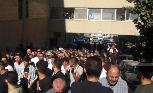 إصابة العشرات من المواطنين بالاختناق عقب تشييع جثمان الشهيد عدوي