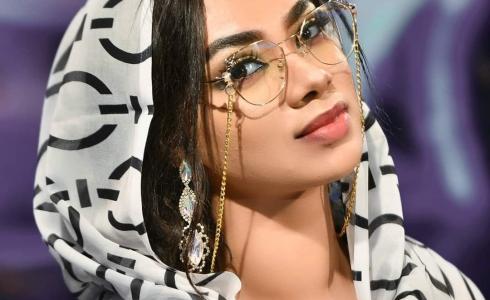 صورة ريان الظاهر تشعل الأسافير بصورة لها