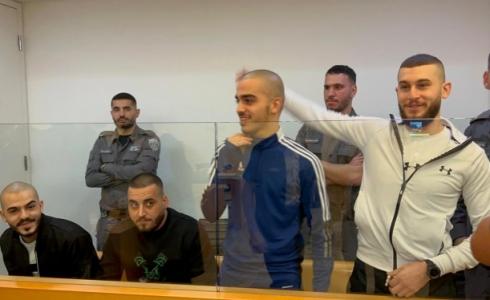 المعتقلون الأربعة من طمرة في قاعة المحكمة الإسرائيلية
