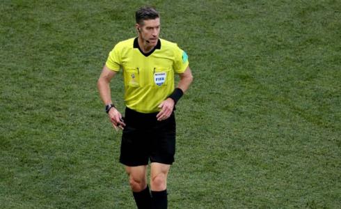 حكم مباراة في كأس العالم