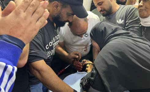 والدة الشهيد فاروق سلامة لحظة وداعه في جنين