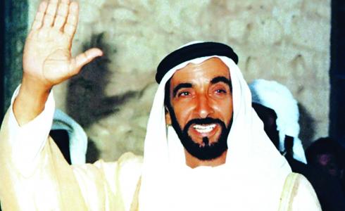 عبارات وجمل عن ذكرى وفاة الشيخ زايد بن سلطان آل نهيان