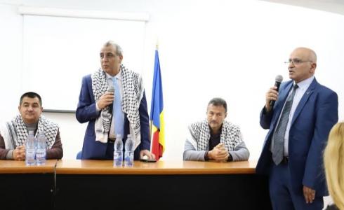 الجالية الفلسطينية في رومانيا تقيم معرض التراث الفلسطيني في المتحف الوطني لمحافظة أرجع بيتشت .