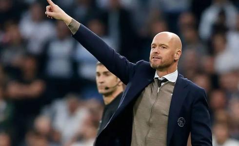 المدير الفني لمانشستر يونايتد إريك تين هاج.