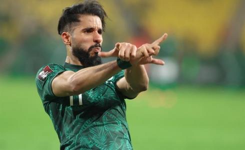 لاعب المنتخب السعودي صالح الشهري في كأس العالم 2022 ضمن مونديال قطر