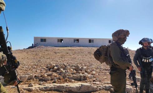 قوات الاحتلال تهدم مدرسة إصفي في الخليل