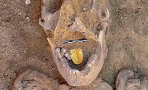 مومياوات بألسنة ذهبية في مصر