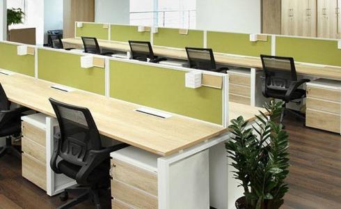 مكتب موظفين - توضيحية