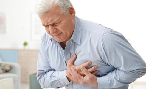 استحداث ساعة ذكية لرصد النوبات القلبية المفاجئة